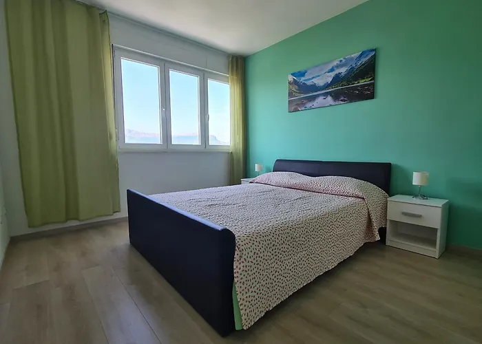 Miro Apartment
